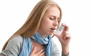 Бронхиальный спазм при астме: причины, симптомы, первая помощь и лечение