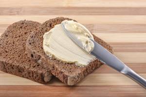 Холестерин и сливочное масло: можно ли есть и в каком количестве