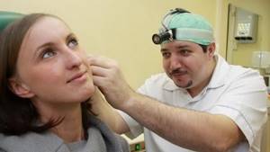 Атеросклероз уха: симптомы (шум в ушах), лечение и причины