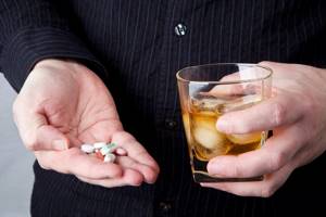 Аспирин и алкоголь - можно ли пить и что будет